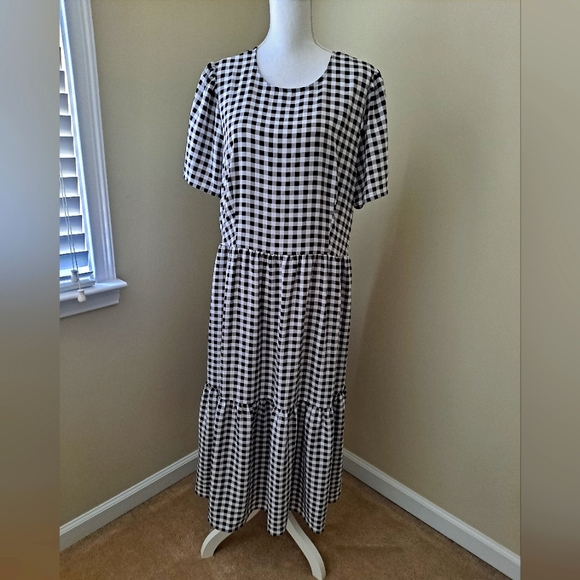 Ann Taylor Factory Dresses & Skirts - ANN TAYLOR FACTORY DRESS